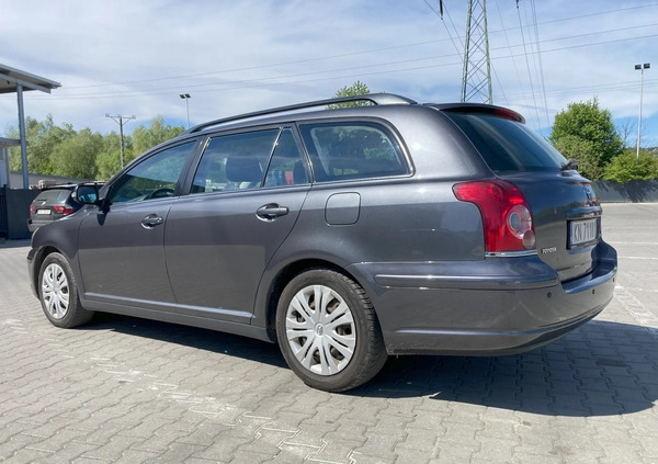 Toyota Avensis cena 12500 przebieg: 289714, rok produkcji 2008 z Błażowa małe 781